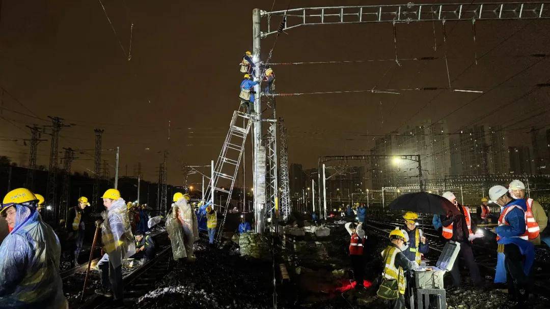 成渝中线引入重庆北站第二阶段站改就手开通